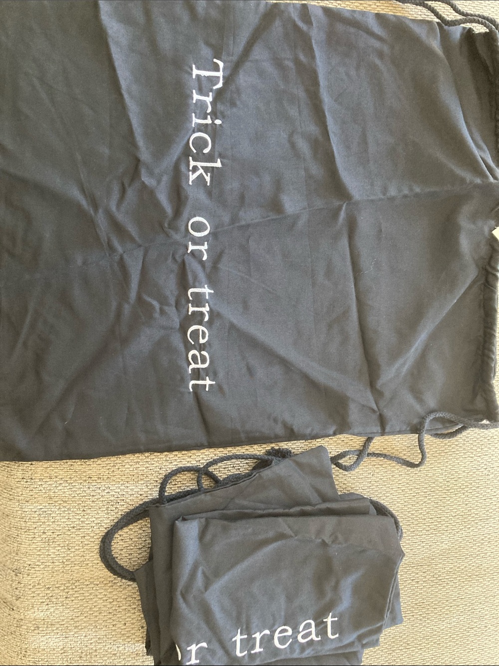 Black 'Trick or Treat'  Bag Set of 4